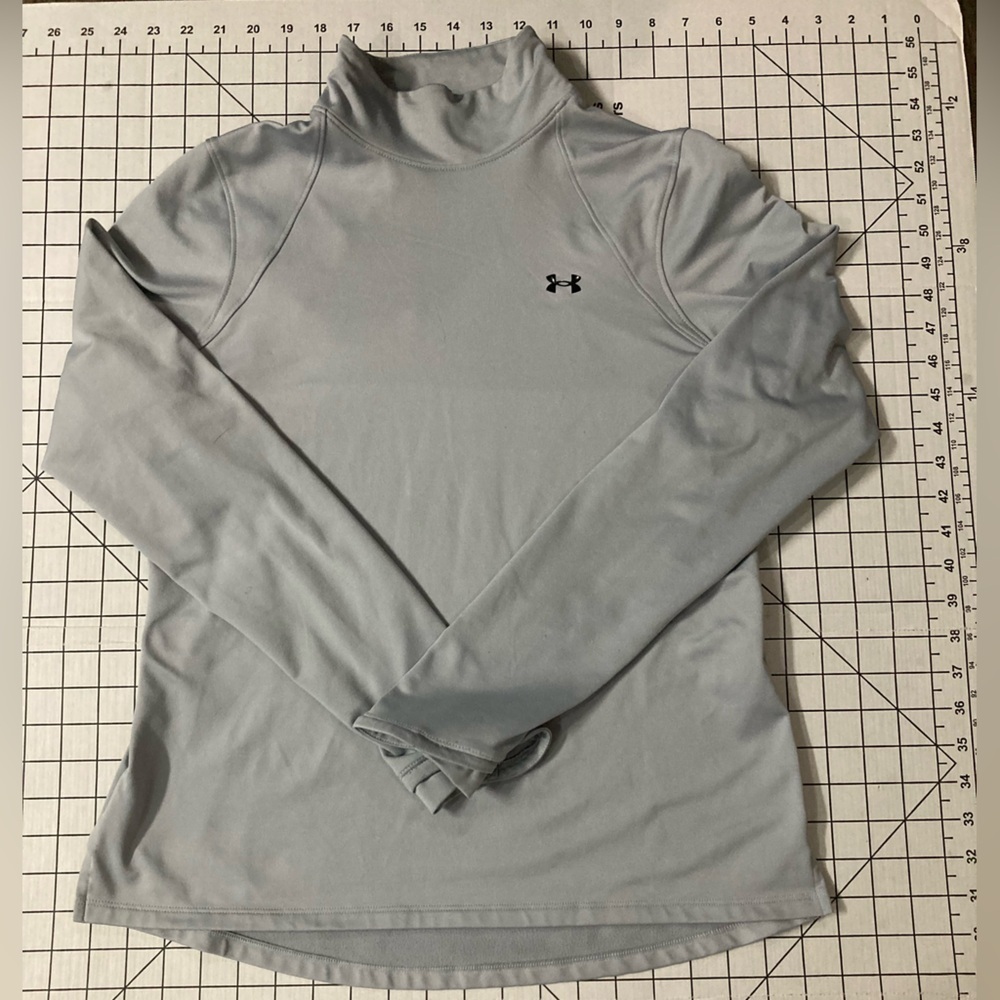 Under Armour‎ Men’s Size Medium Fitted Grey/Black Coldgear Shirt